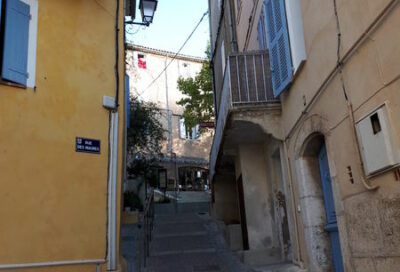 Haut rue A. Briand